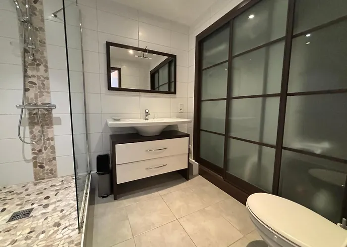 Face Confort, Proche Et Centre, - Fr-1-197-267 Les Sables-dʼOlonne